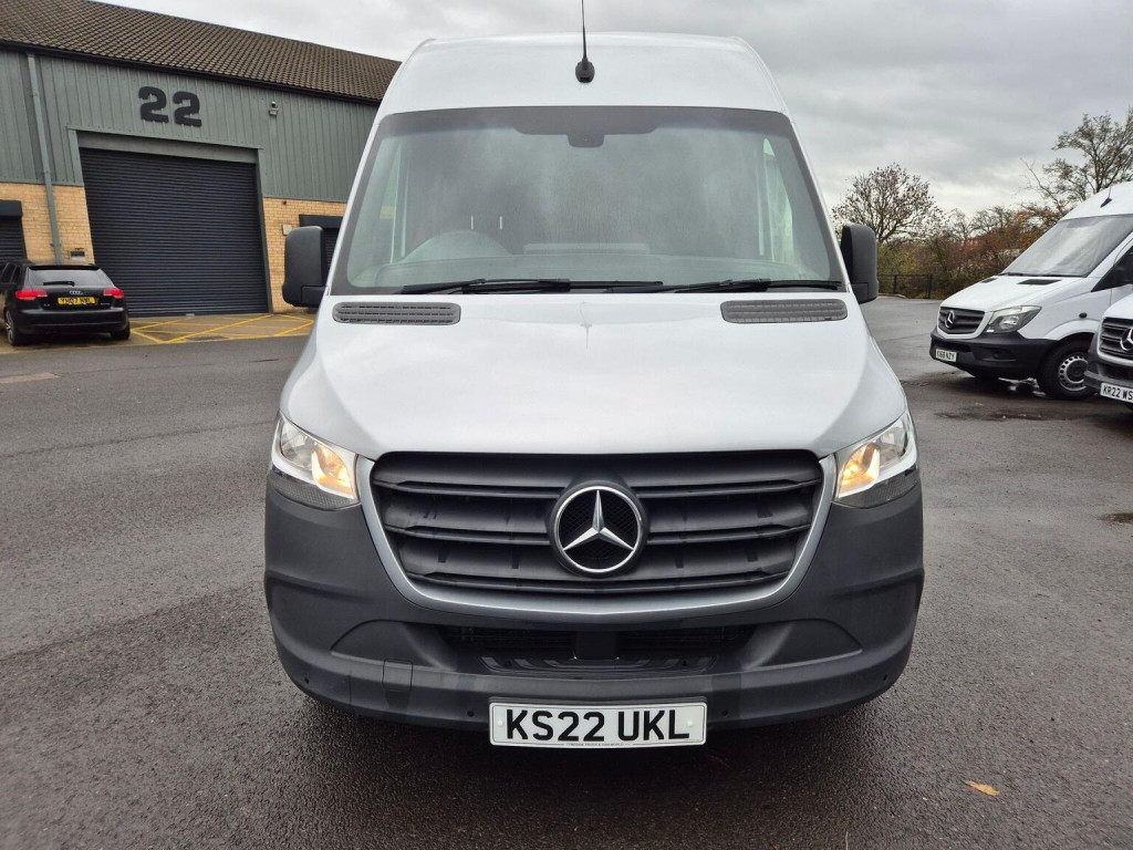 MERCEDES-BENZ SPRINTER
