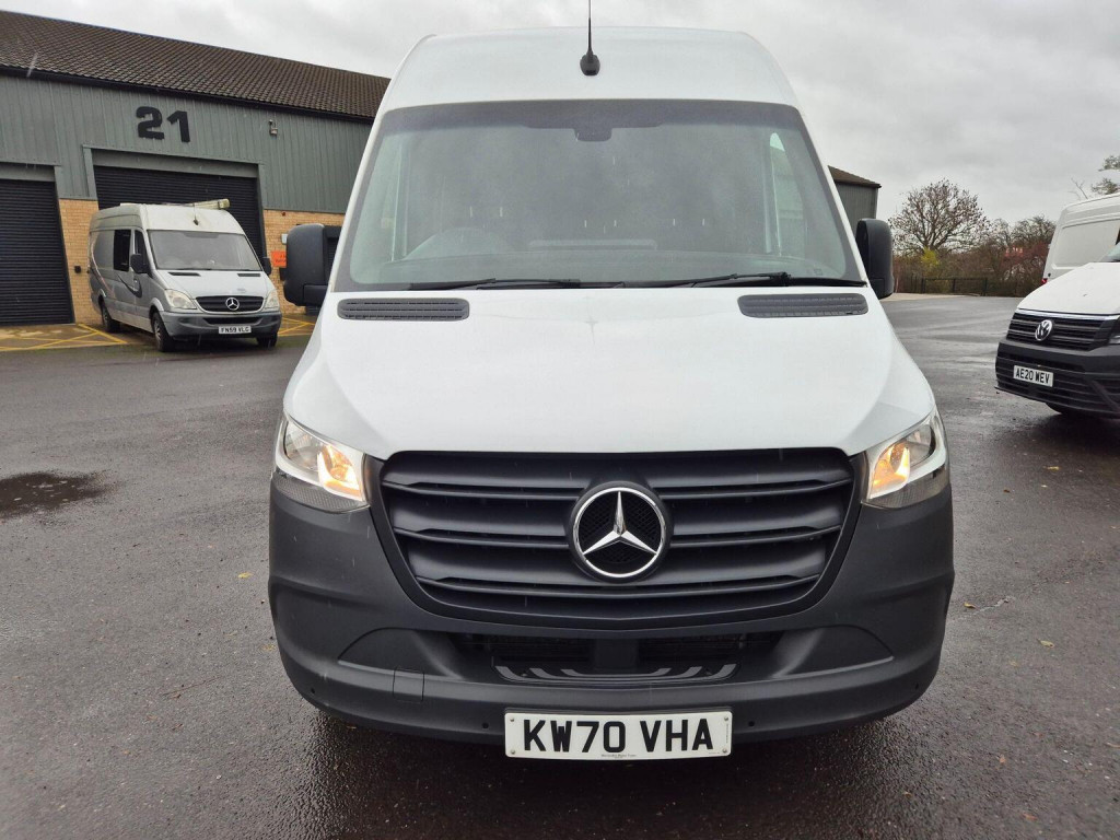 MERCEDES-BENZ SPRINTER