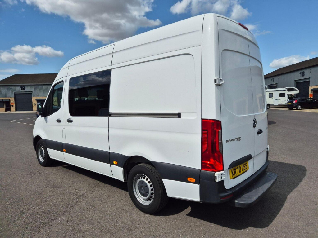 MERCEDES-BENZ SPRINTER