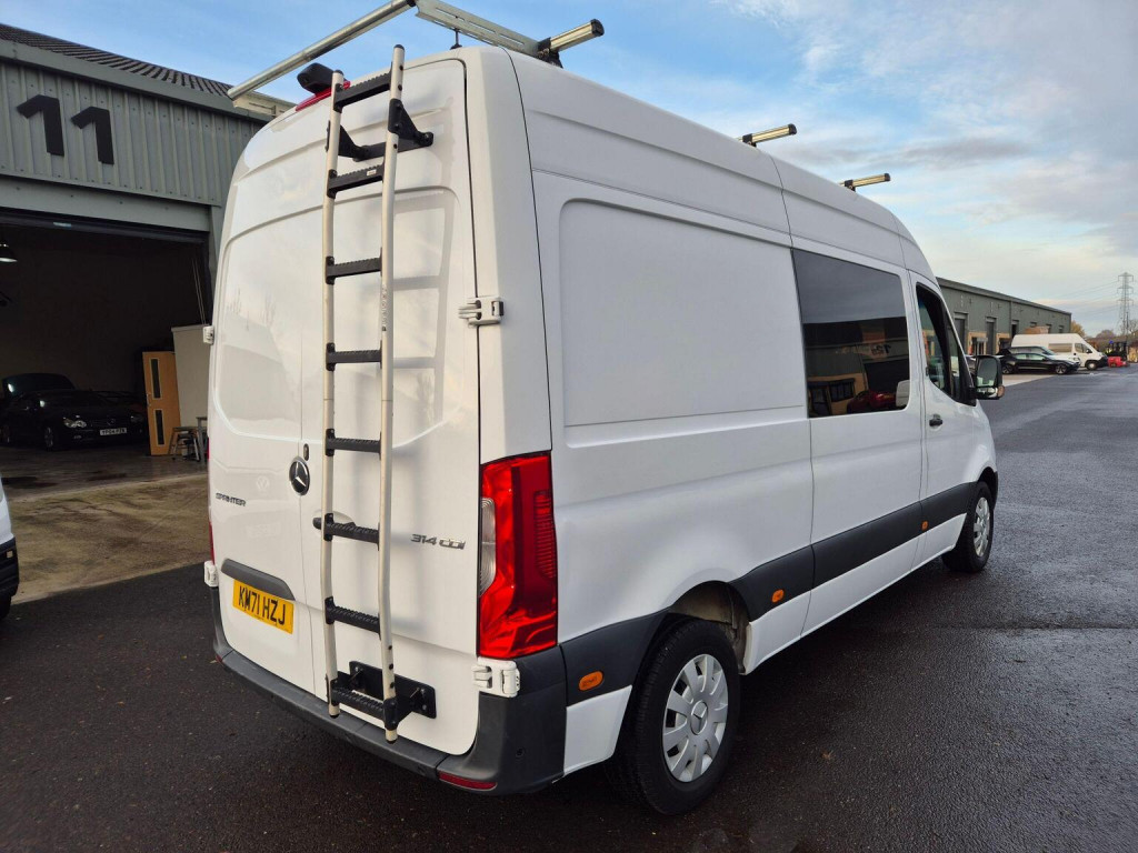 MERCEDES-BENZ SPRINTER