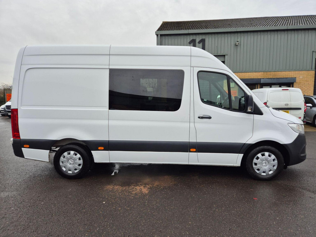 MERCEDES-BENZ SPRINTER