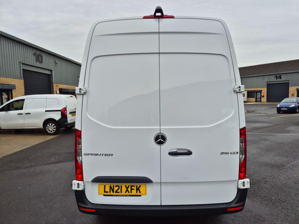 MERCEDES-BENZ SPRINTER