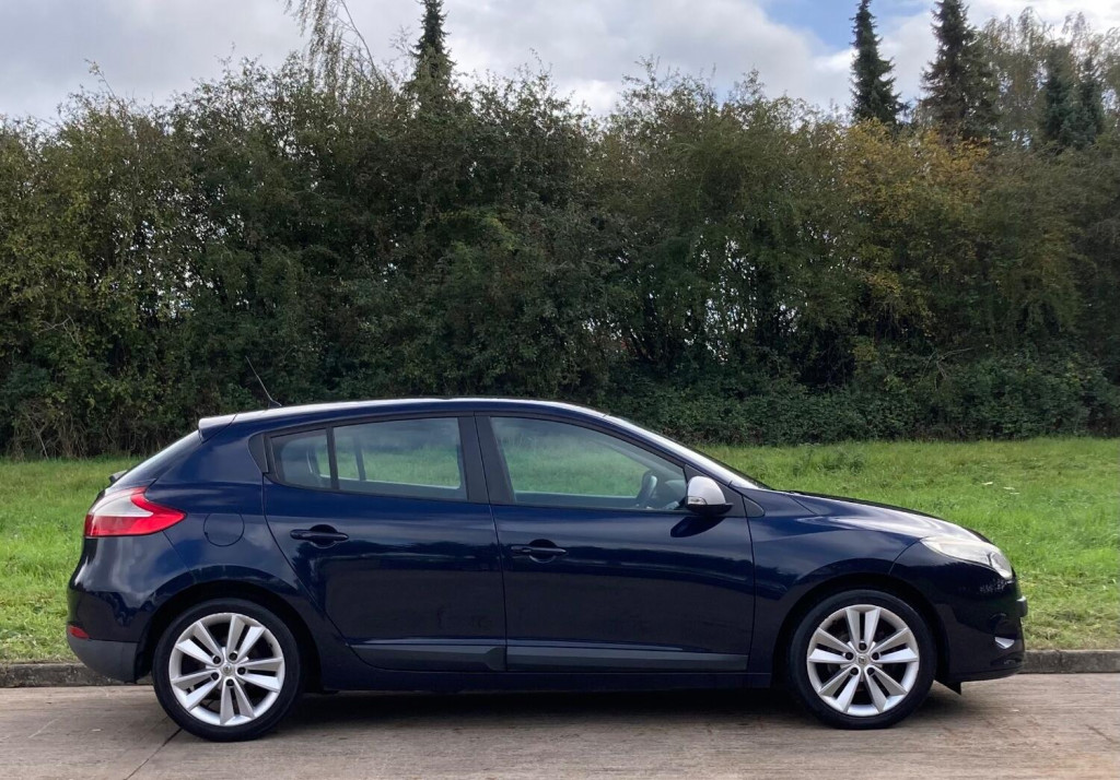 RENAULT MEGANE