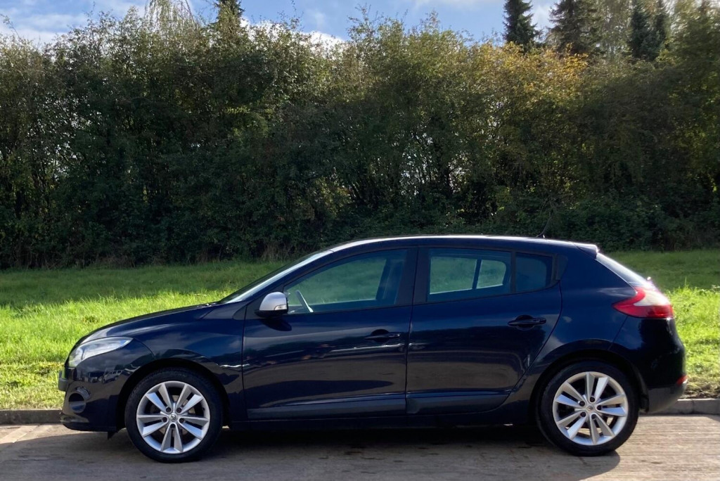 RENAULT MEGANE