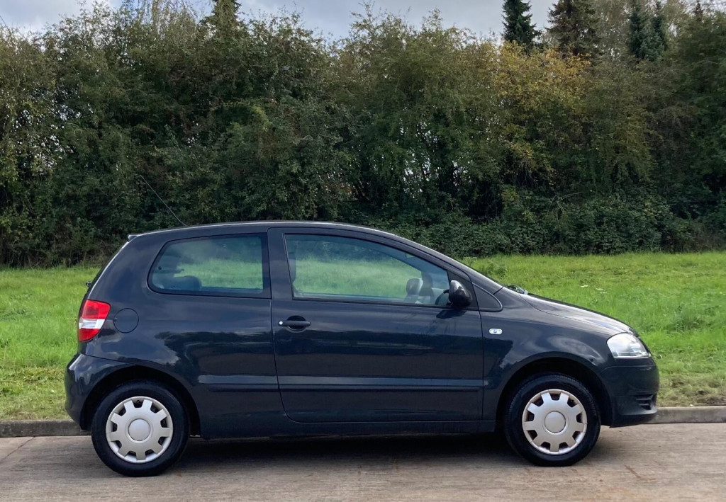 VOLKSWAGEN FOX