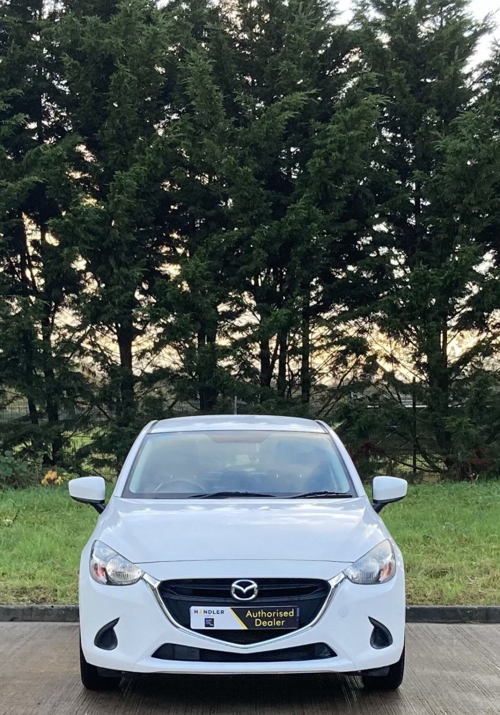 View MAZDA MAZDA2 1.5 SKYACTIV-G SE