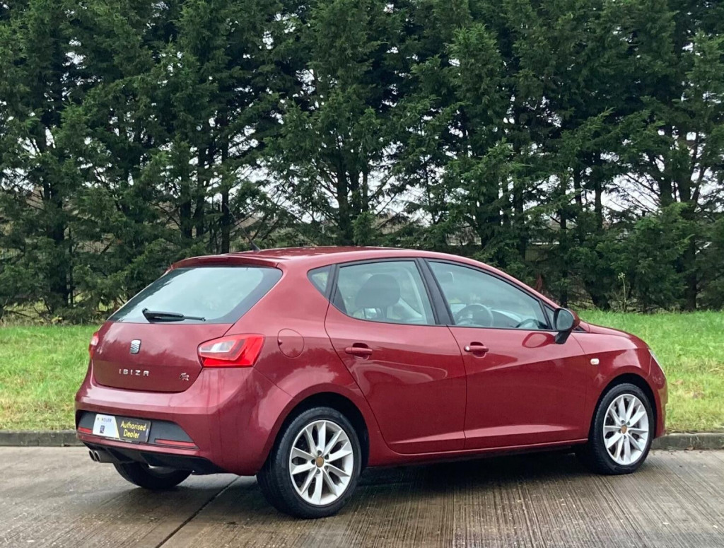 SEAT IBIZA
