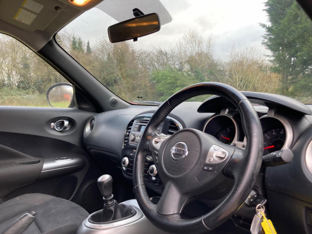 NISSAN JUKE