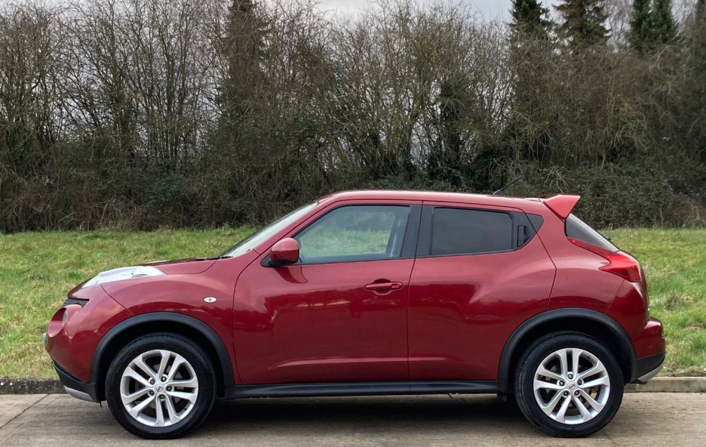 NISSAN JUKE
