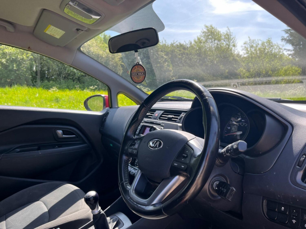 KIA RIO