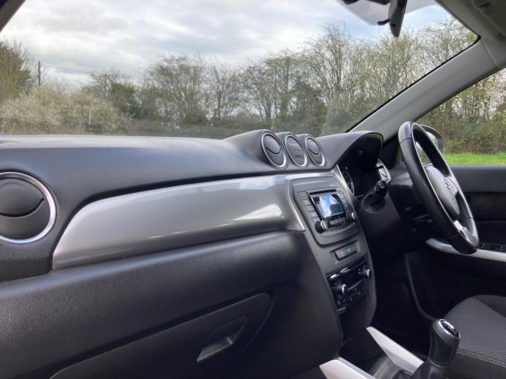 SUZUKI VITARA
