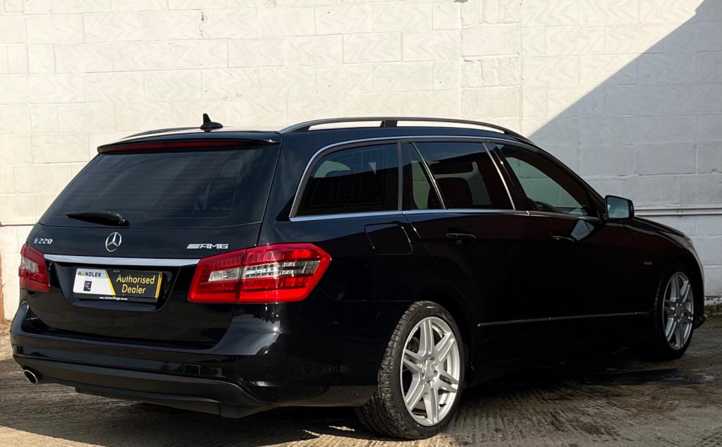 MERCEDES-BENZ E CLASS