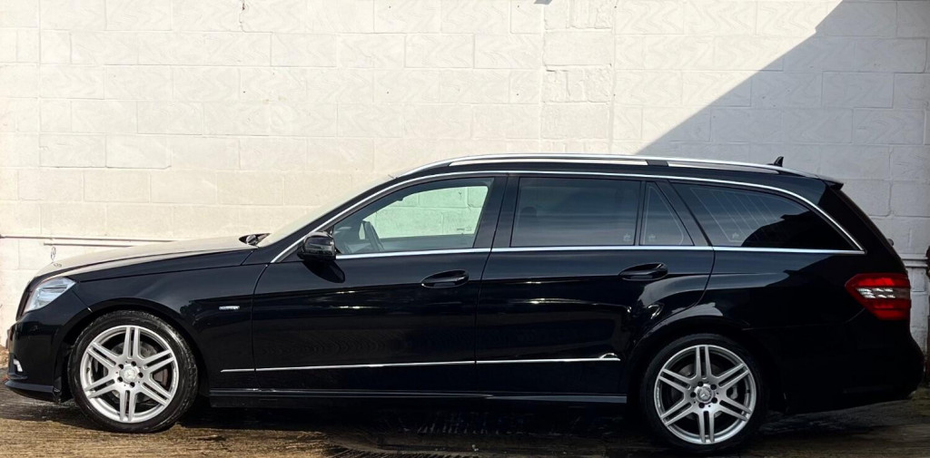 MERCEDES-BENZ E CLASS