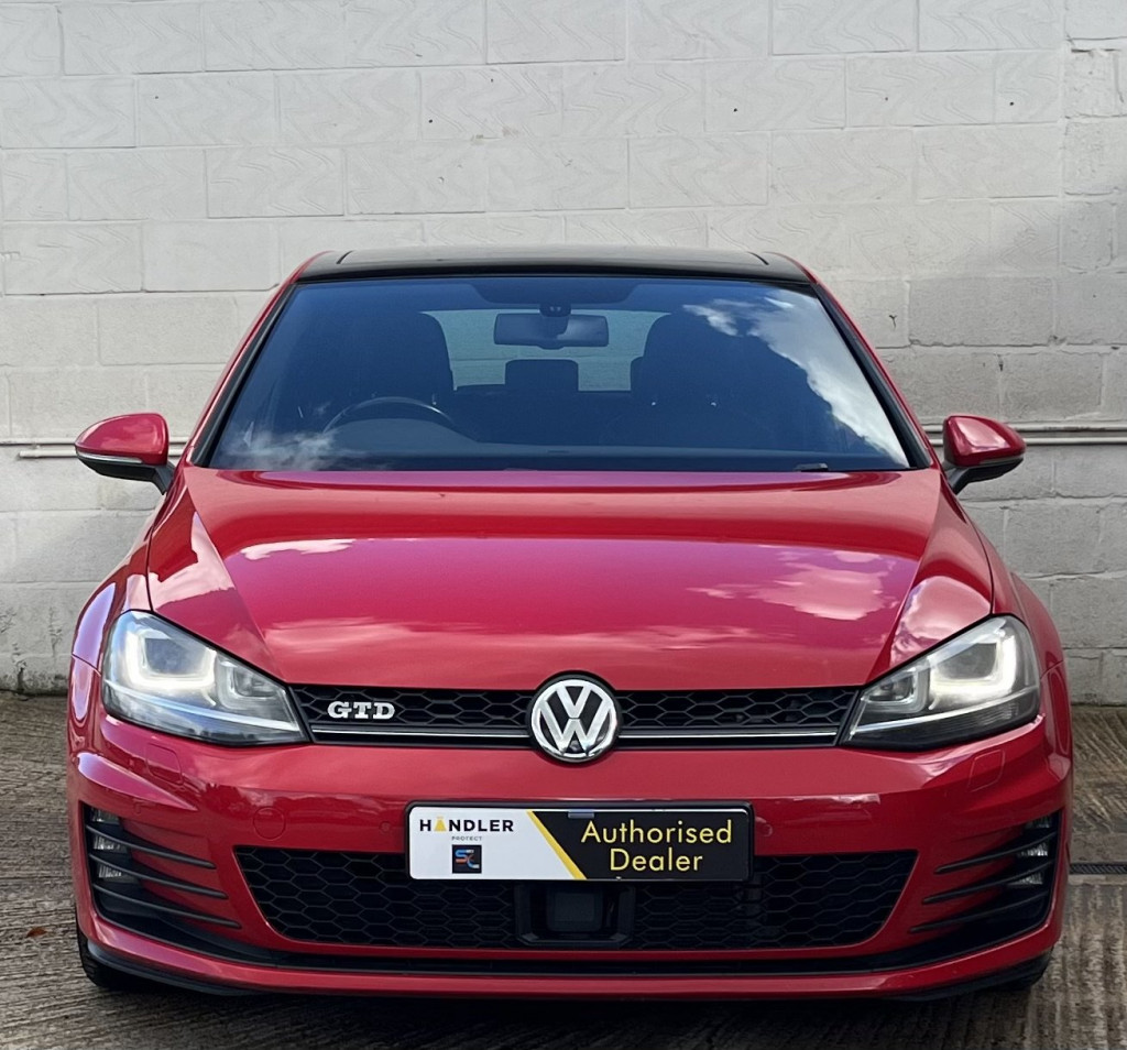 View VOLKSWAGEN GOLF 2.0 TDI BlueMotion Tech GTD