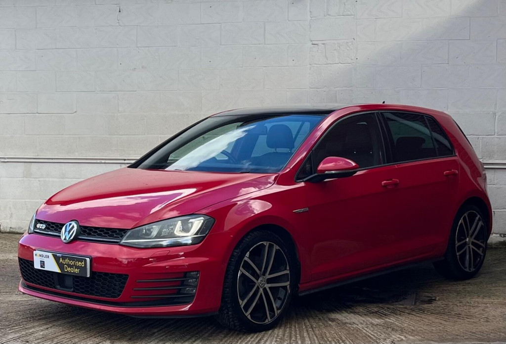 View VOLKSWAGEN GOLF 2.0 TDI BlueMotion Tech GTD