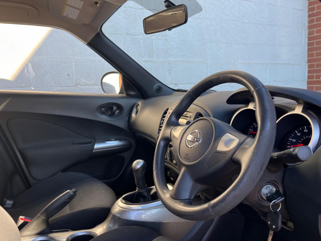 NISSAN JUKE