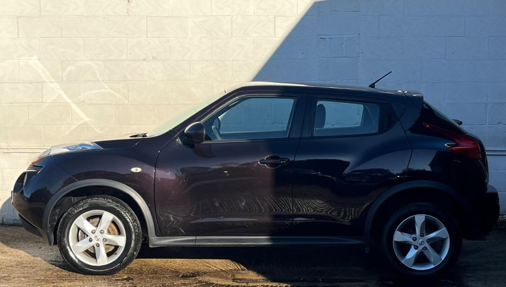 NISSAN JUKE