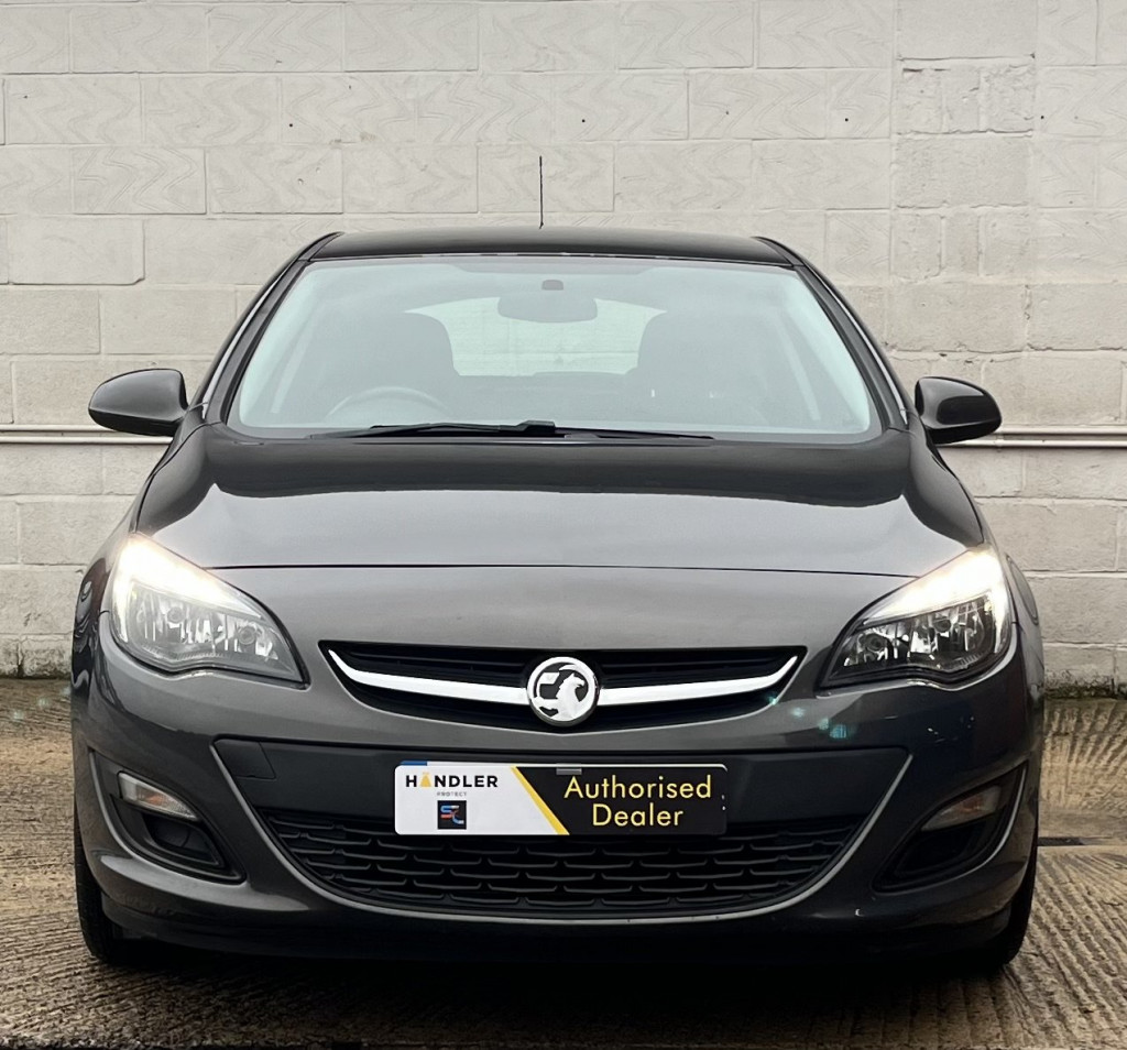 View VAUXHALL ASTRA 1.6 CDTi ecoFLEX Excite