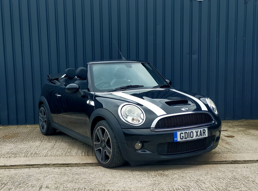 View MINI MINI COOPER S