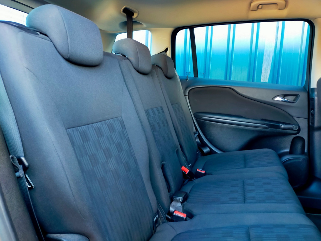 VAUXHALL ZAFIRA TOURER