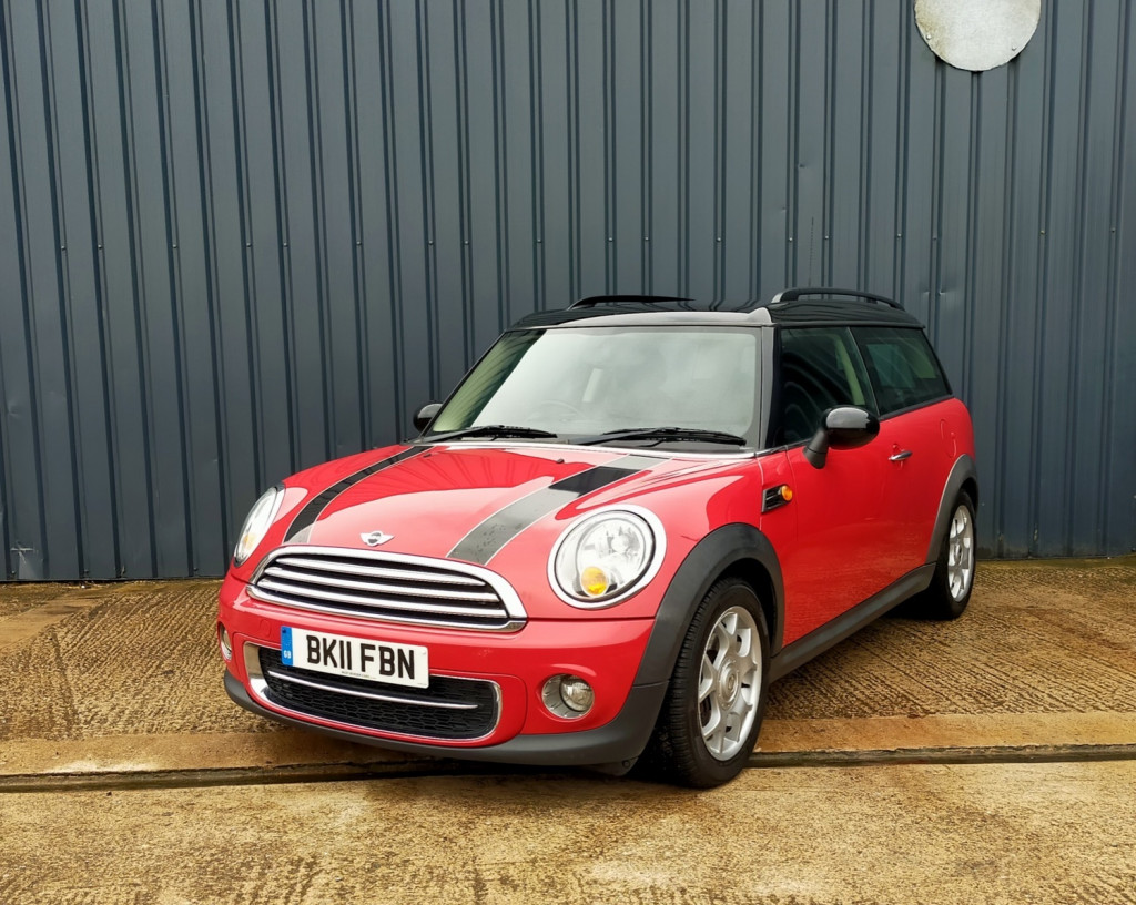 View MINI MINI COOPER D CLUBMAN