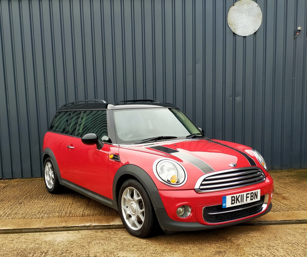 View MINI MINI COOPER D CLUBMAN