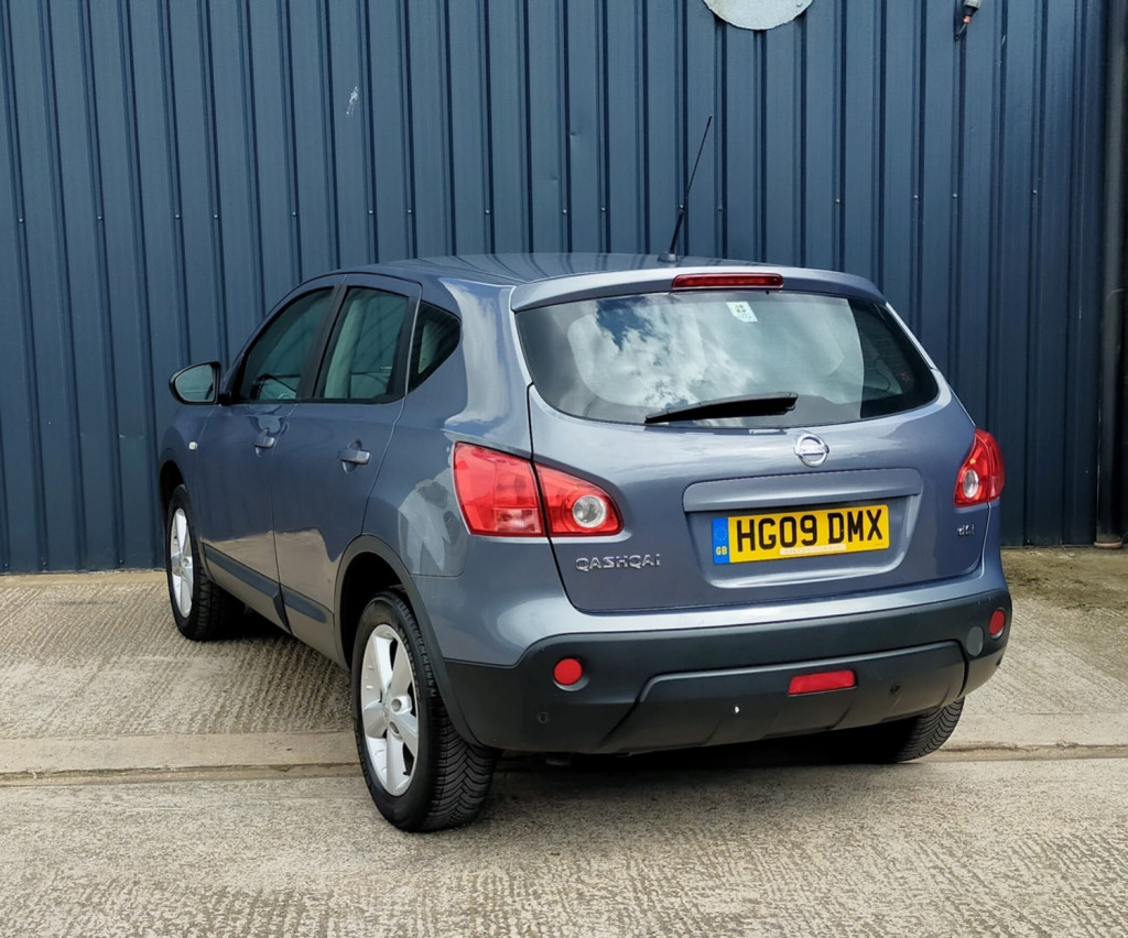 NISSAN QASHQAI