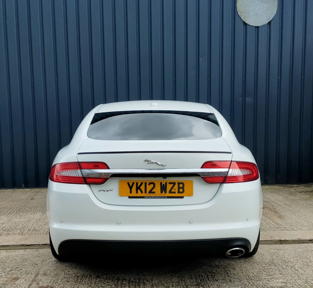 JAGUAR XF