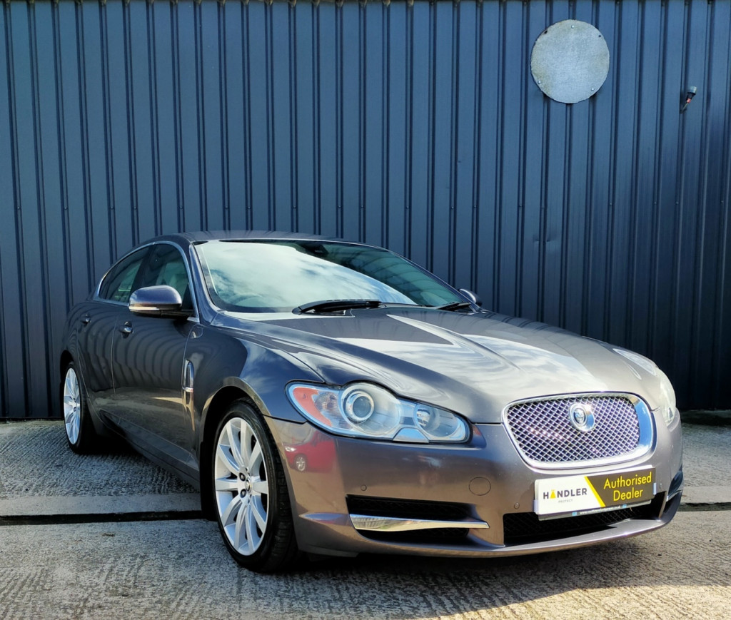 View JAGUAR XF V6 PREMIUM LUXURY