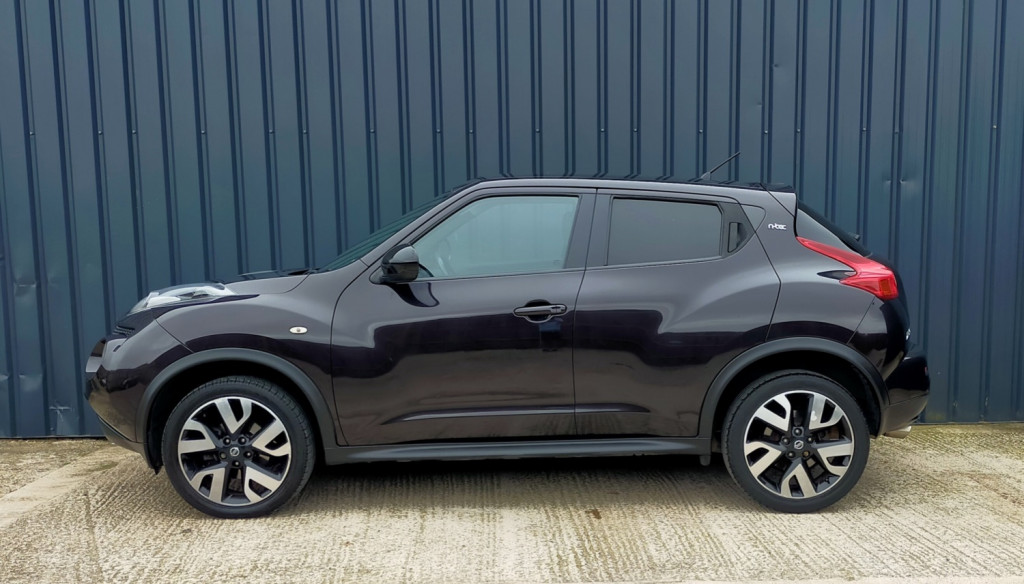 NISSAN JUKE