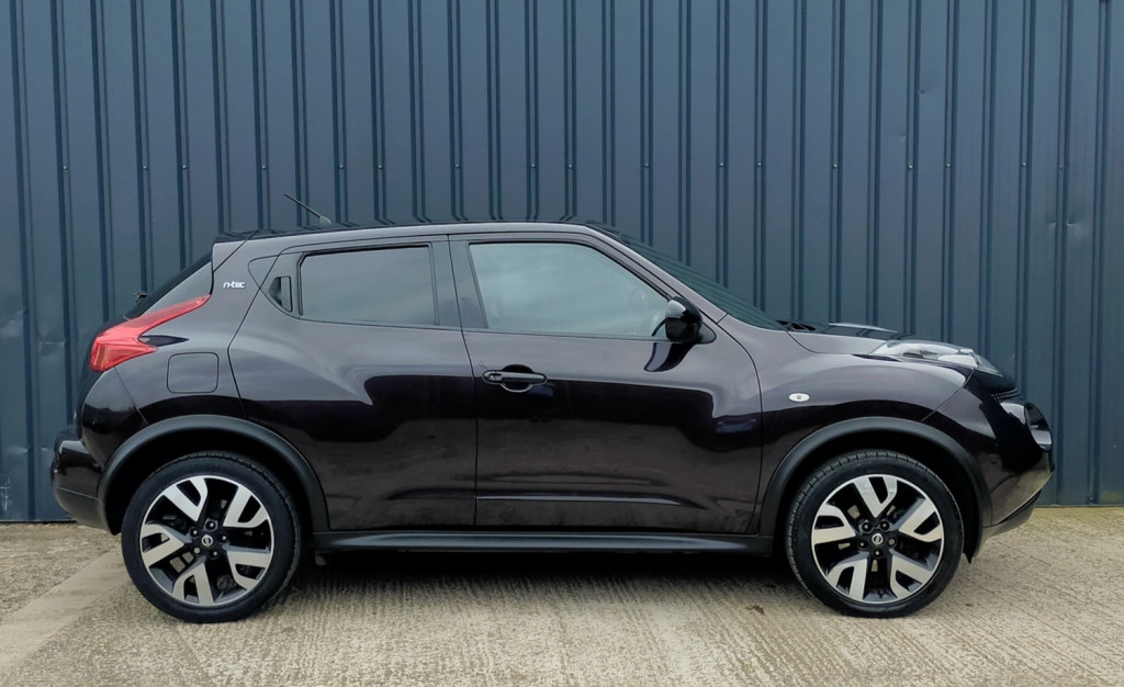 NISSAN JUKE