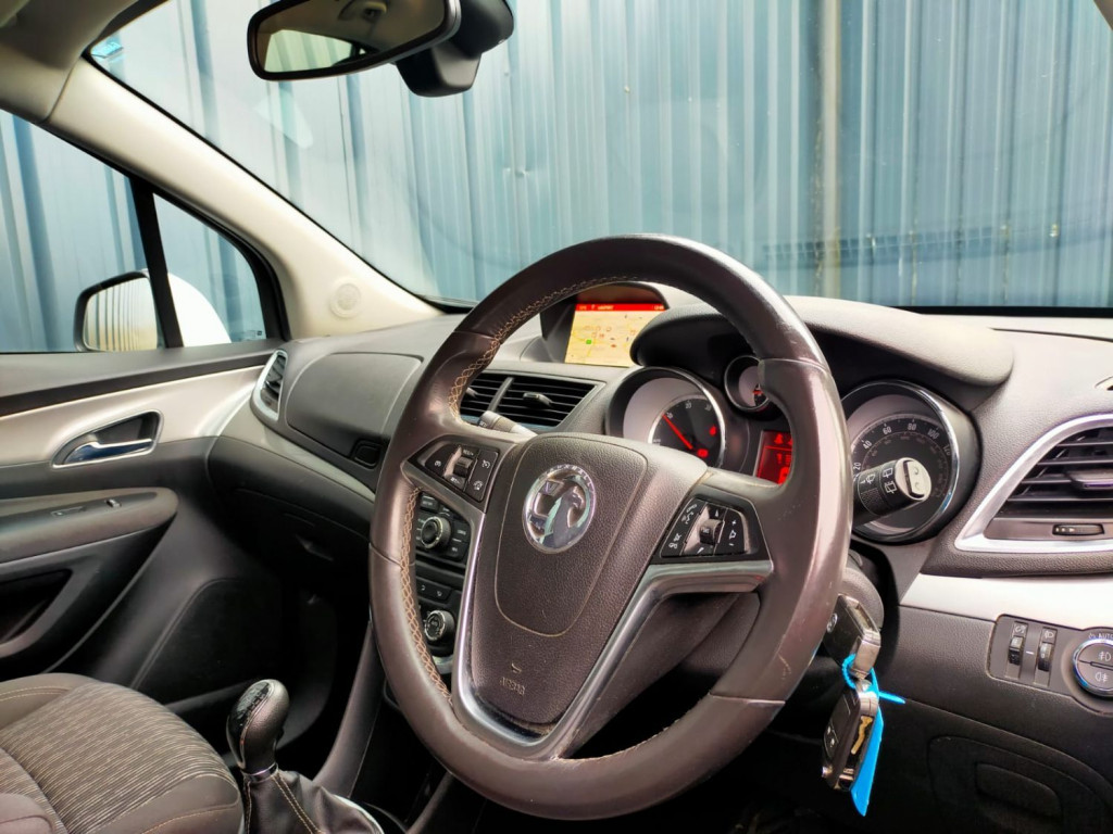VAUXHALL MOKKA