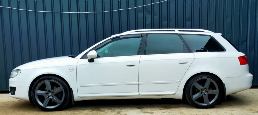 SEAT EXEO