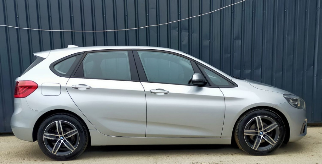 BMW 2 SERIES