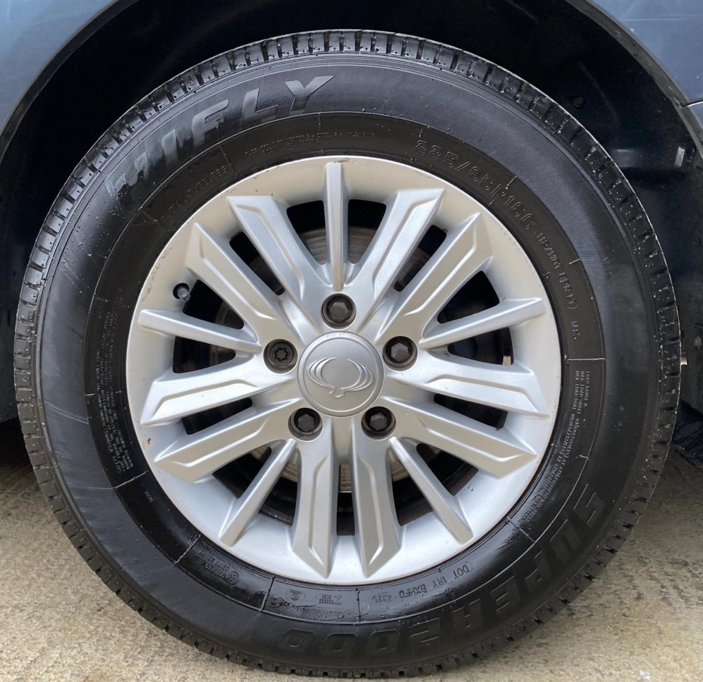 SSANGYONG RODIUS TURISMO