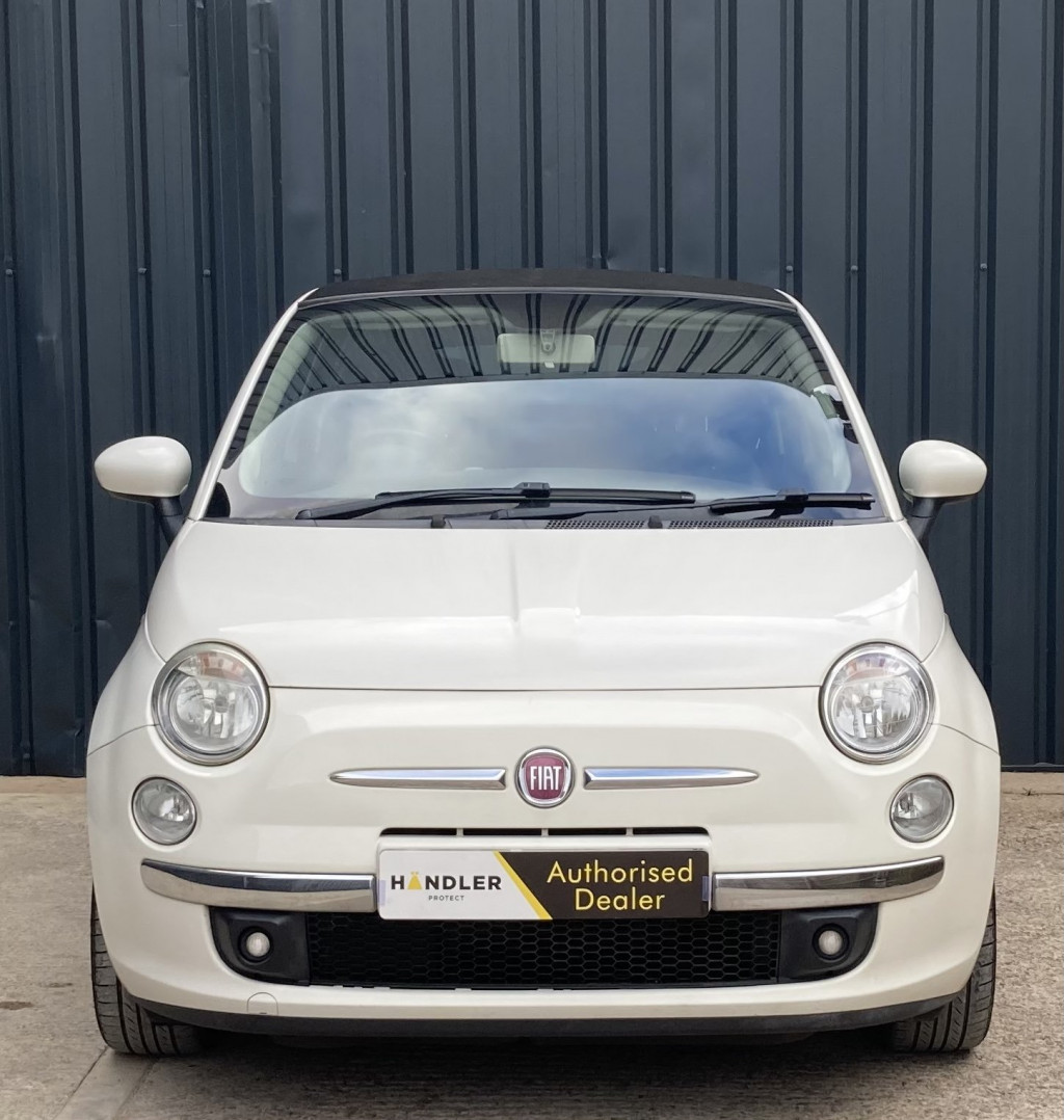 View FIAT 500 C LOUNGE