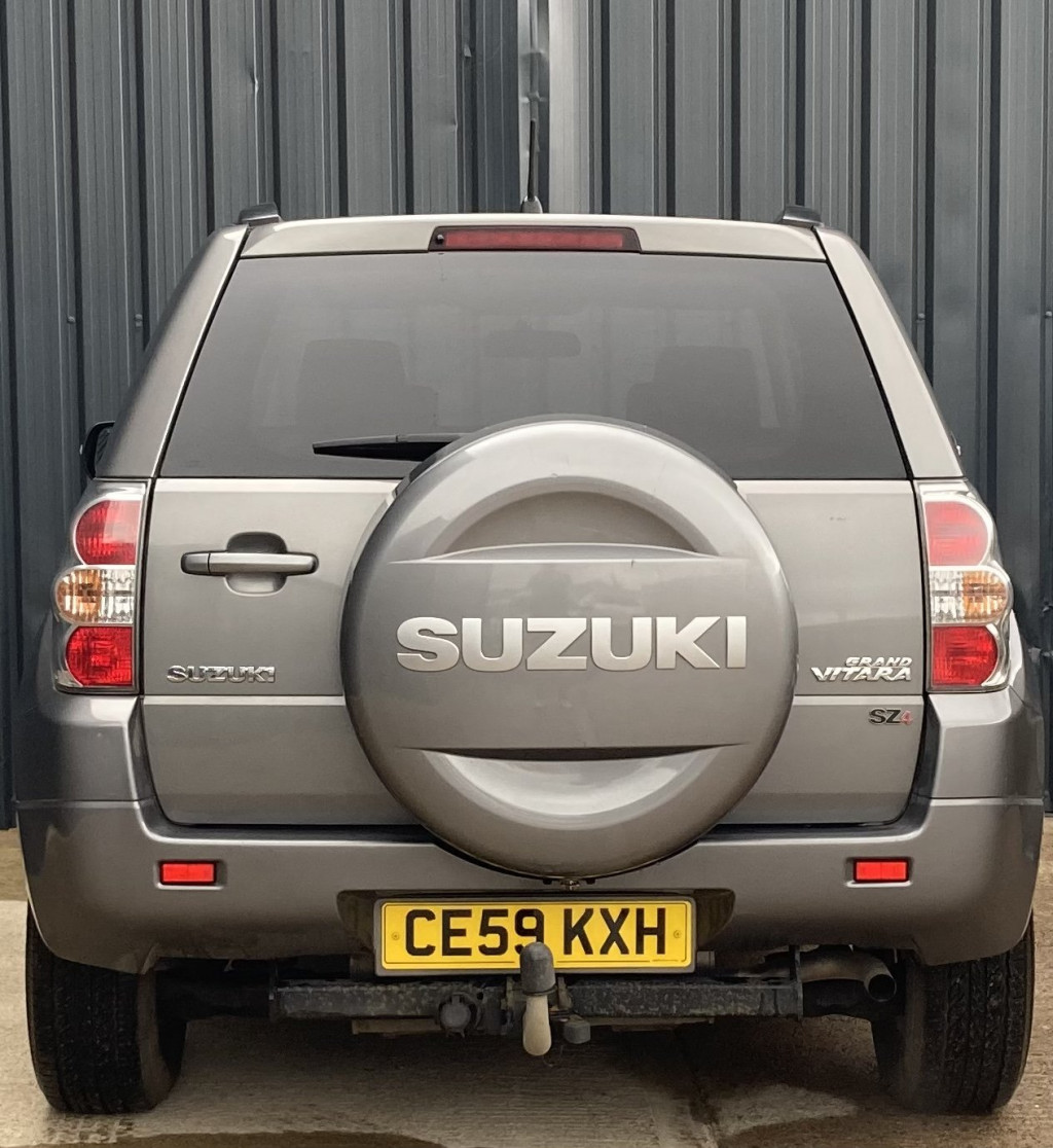 SUZUKI GRAND VITARA