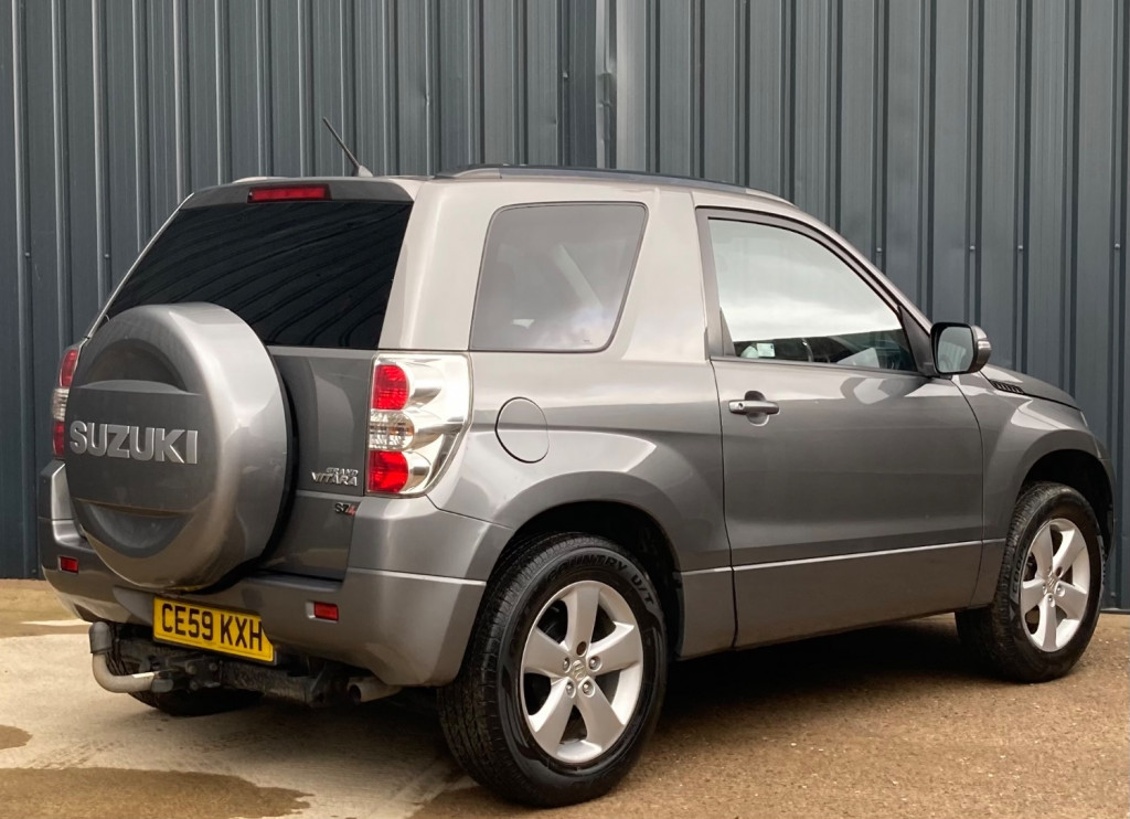 SUZUKI GRAND VITARA