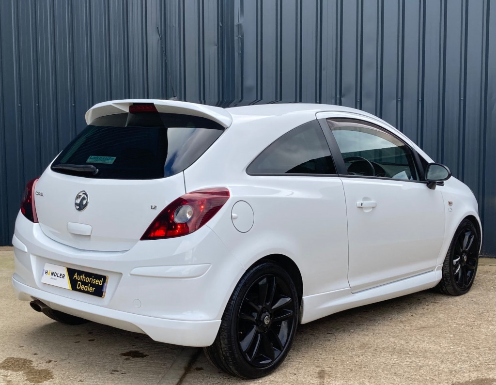 VAUXHALL CORSA