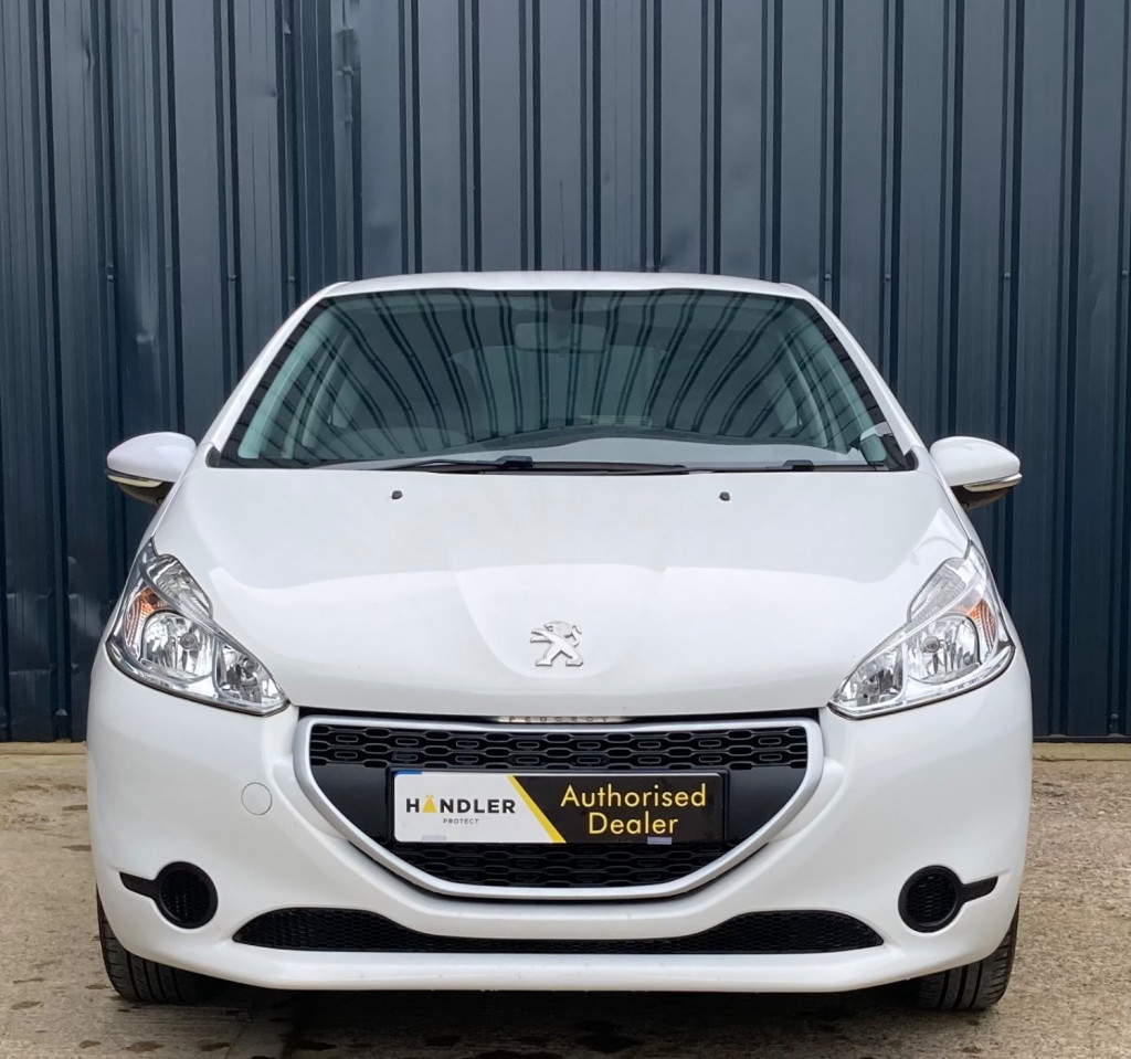 View PEUGEOT 208 ACCESS PLUS