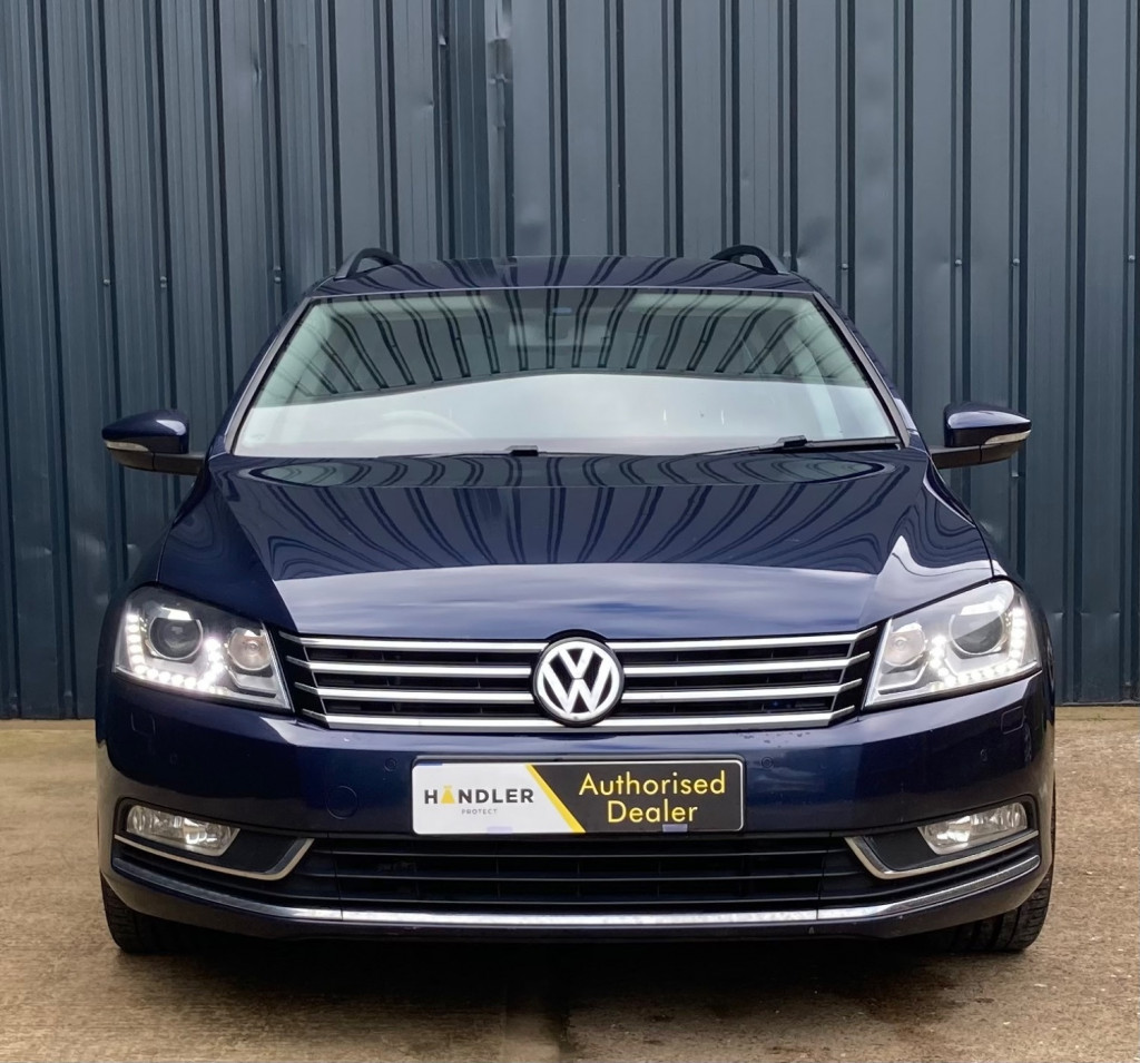 View VOLKSWAGEN PASSAT EXECUTIVE STYLE TDI BMT