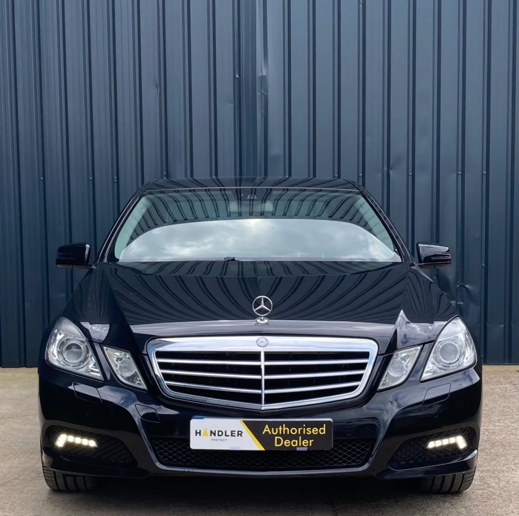 View MERCEDES-BENZ E CLASS E220 CDI BLUEEFFICIENCY AVANTGARDE