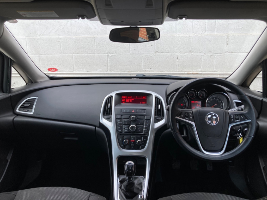 View VAUXHALL ASTRA SRI