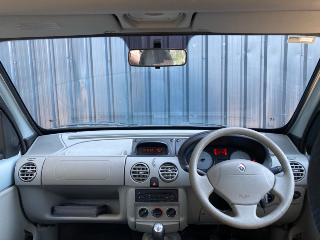 View RENAULT Kangoo 1.5 dCi Expression