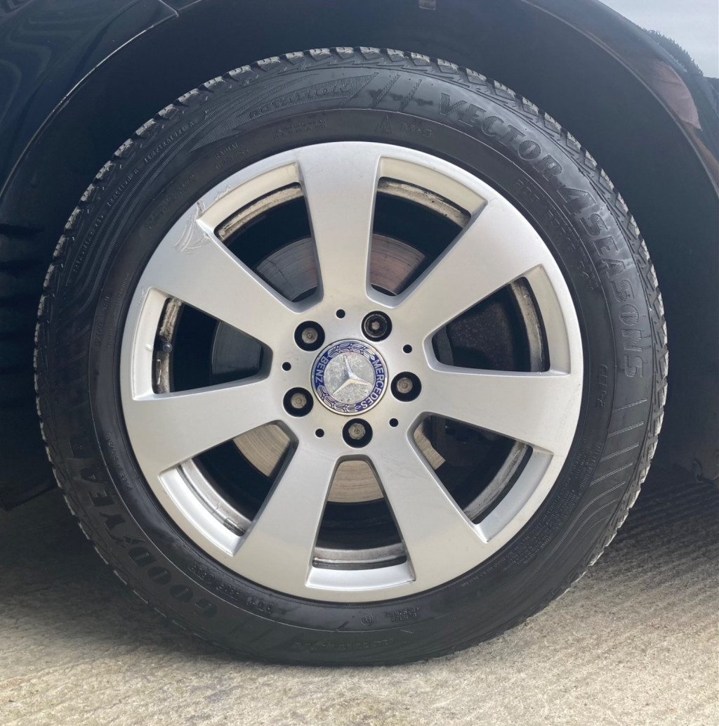 MERCEDES-BENZ C CLASS