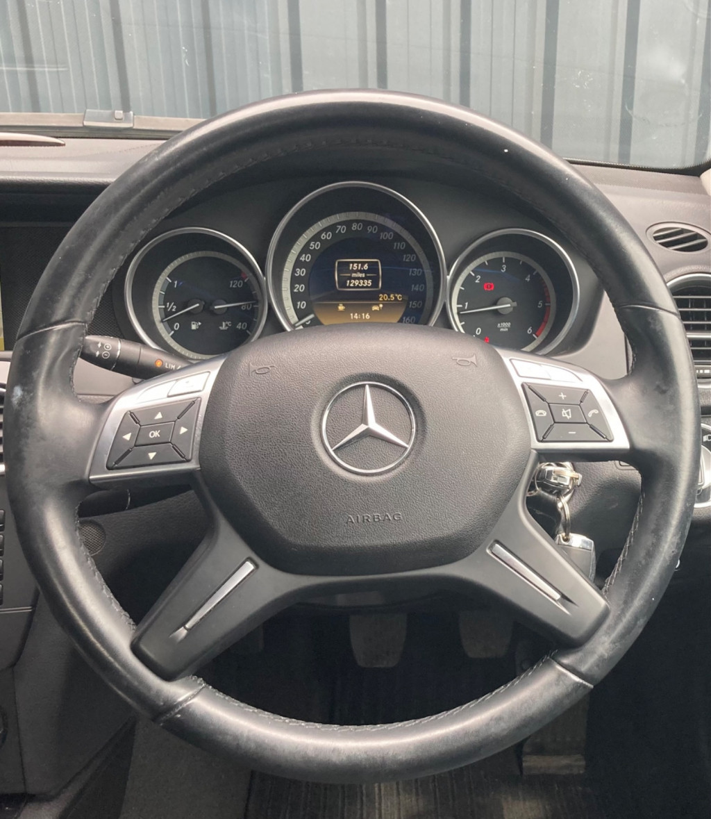 MERCEDES-BENZ C CLASS