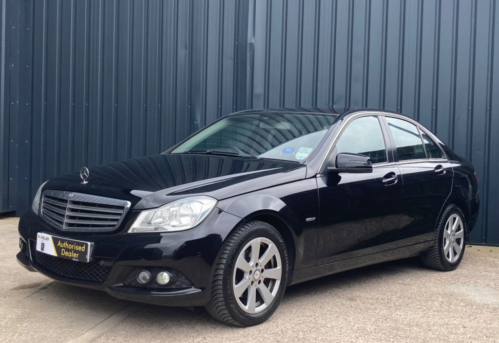 View MERCEDES-BENZ C CLASS 2.1 C220 CDI BlueEfficiency SE Edition 125