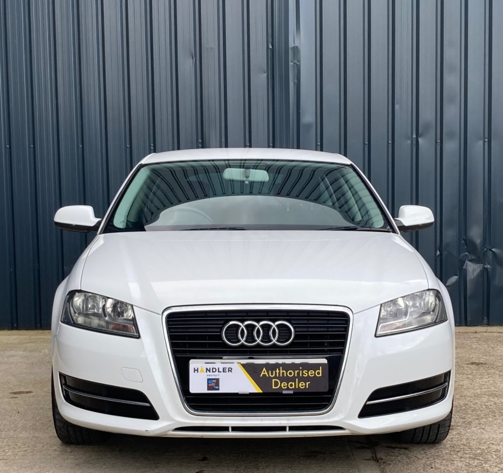 View AUDI A3 1.6 Technik