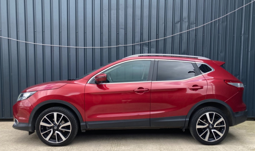 NISSAN QASHQAI