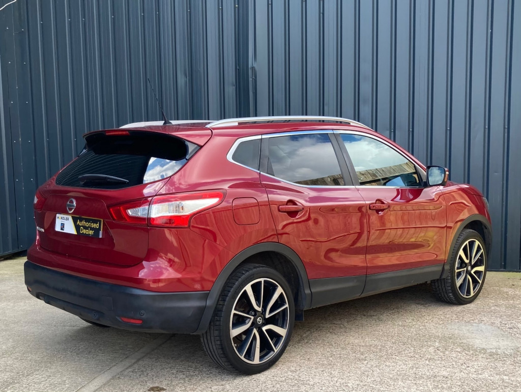 NISSAN QASHQAI